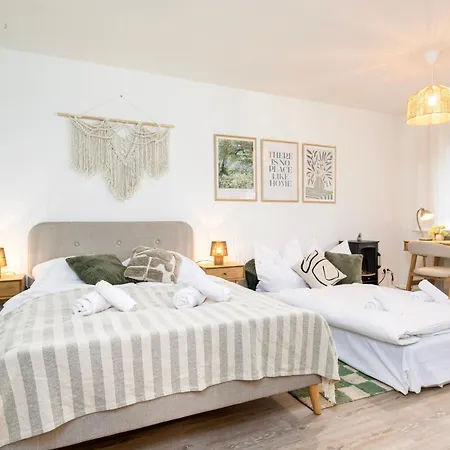 Luna I Lage I Terrace I Stellplatz *