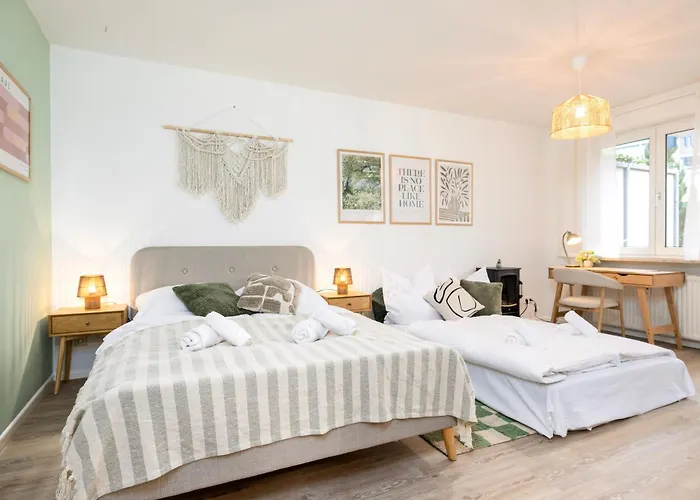 Luna I Lage I Terrace I Stellplatz *